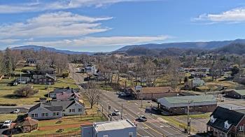 Weather camera view of Russell County Courthouse.