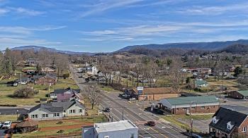 Weather camera view of Russell County Courthouse.