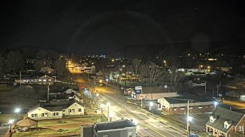 Weather camera view of Russell County Courthouse.
