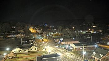 Weather camera view of Russell County Courthouse.