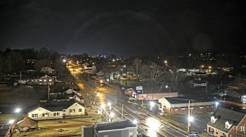 Weather camera view of Russell County Courthouse.