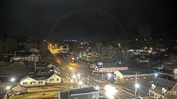Weather camera view of Russell County Courthouse.