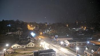 Weather camera view of Russell County Courthouse.