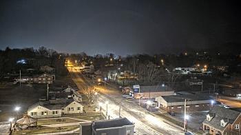 Weather camera view of Russell County Courthouse.