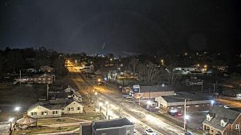 Weather camera view of Russell County Courthouse.