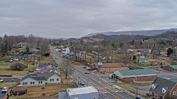 Weather camera view of Russell County Courthouse.
