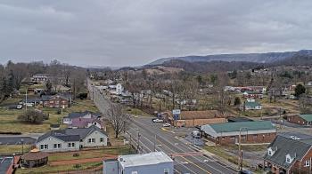 Weather camera view of Russell County Courthouse.