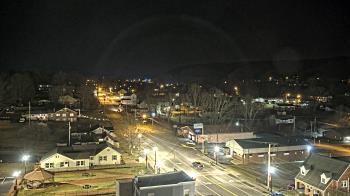 Weather camera view of Russell County Courthouse.