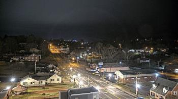 Weather camera view of Russell County Courthouse.