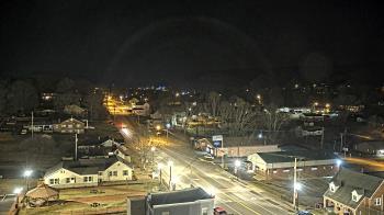 Weather camera view of Russell County Courthouse.