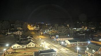 Weather camera view of Russell County Courthouse.