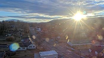 Weather camera view of Russell County Courthouse.