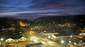 Weather camera view of Russell County Courthouse.