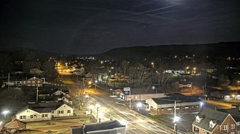 Weather camera view of Russell County Courthouse.