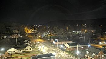Weather camera view of Russell County Courthouse.