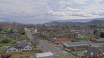 Weather camera view of Russell County Courthouse.