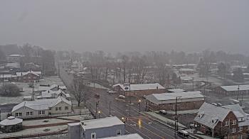 Weather camera view of Russell County Courthouse.