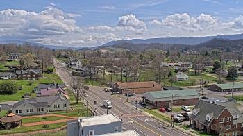 Weather camera view of Russell County Courthouse.
