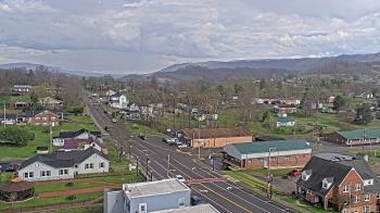 Weather camera view of Russell County Courthouse.