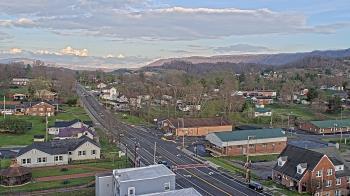 Weather camera view of Russell County Courthouse.