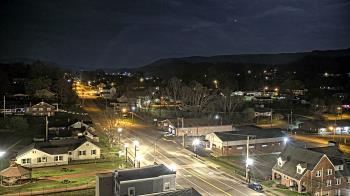Weather camera view of Russell County Courthouse.