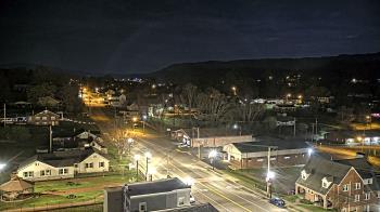 Weather camera view of Russell County Courthouse.