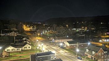 Weather camera view of Russell County Courthouse.