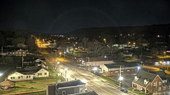 Weather camera view of Russell County Courthouse.