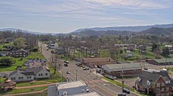 Weather camera view of Russell County Courthouse.