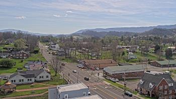 Weather camera view of Russell County Courthouse.