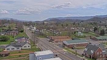 Weather camera view of Russell County Courthouse.