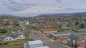 Weather camera view of Russell County Courthouse.