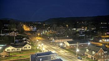 Weather camera view of Russell County Courthouse.