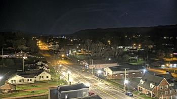 Weather camera view of Russell County Courthouse.