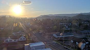 Weather camera view of Russell County Courthouse.