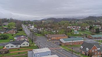 Weather camera view of Russell County Courthouse.