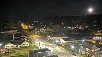 Weather camera view of Russell County Courthouse.