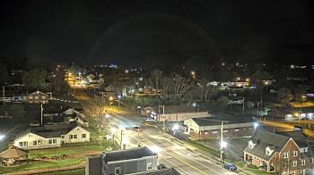 Weather camera view of Russell County Courthouse.