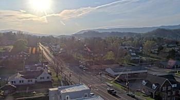 Weather camera view of Russell County Courthouse.