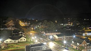 Weather camera view of Russell County Courthouse.