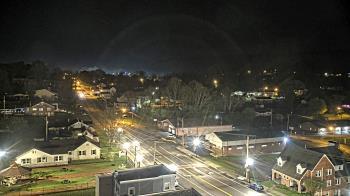 Weather camera view of Russell County Courthouse.