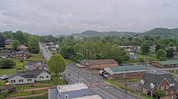 Weather camera view of Russell County Courthouse.