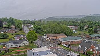 Weather camera view of Russell County Courthouse.