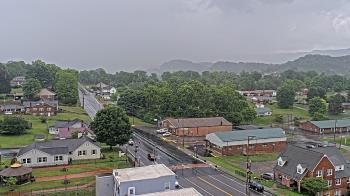 Weather camera view of Russell County Courthouse.