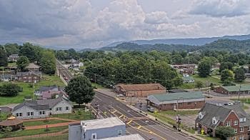 Weather camera view of Russell County Courthouse.
