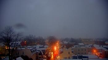 Weather camera view of Town of Leesburg.