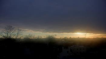 Weather camera view of Town of Leesburg.