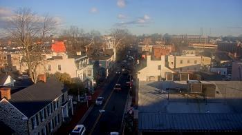 Weather camera view of Town of Leesburg.