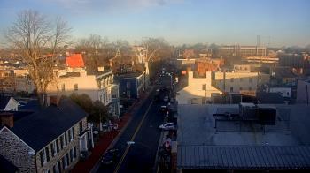 Weather camera view of Town of Leesburg.