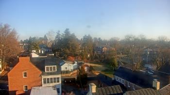 Weather camera view of Town of Leesburg.